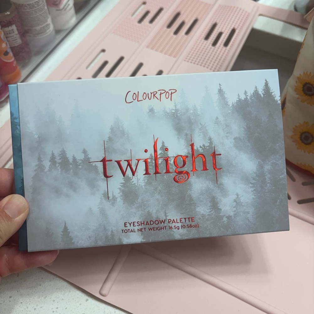 ColourPop X Twilight Make Up Set